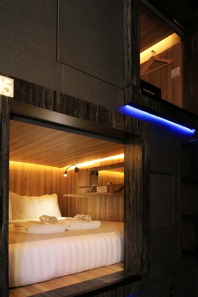 Cube Boutique Capsule Hotel At Chinatown Singapore Exterior photo