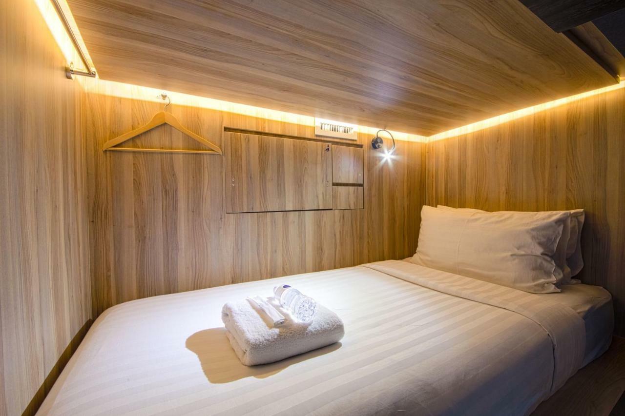 Cube Boutique Capsule Hotel At Chinatown Singapore Exterior photo