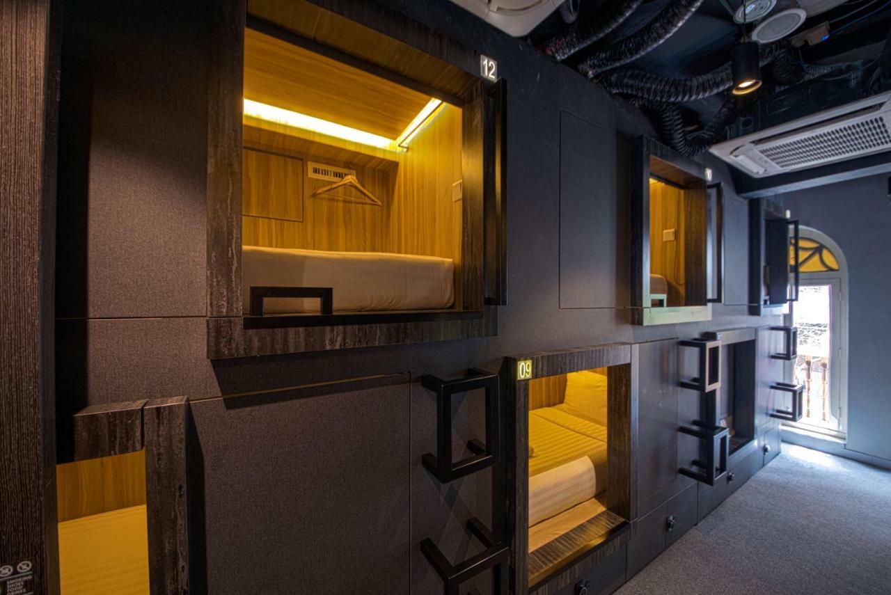 Cube Boutique Capsule Hotel At Chinatown Singapore Exterior photo